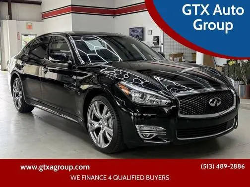 2018 Infiniti Q70L 3.7 LUXE AWD photo