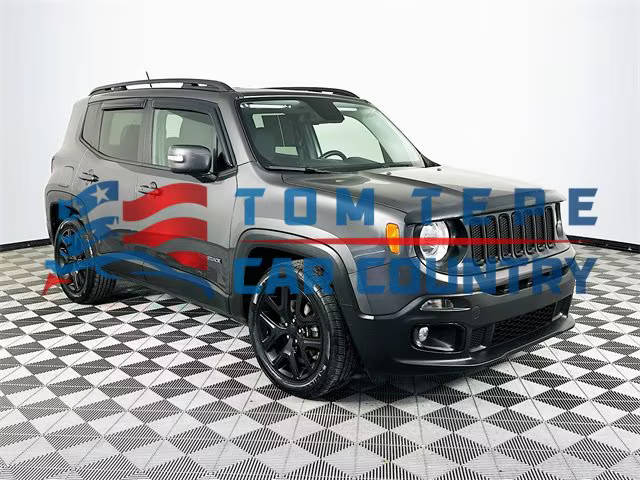 2017 Jeep Renegade Altitude FWD photo