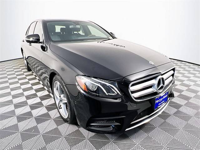 2018 Mercedes-Benz E-Class E 300 RWD photo