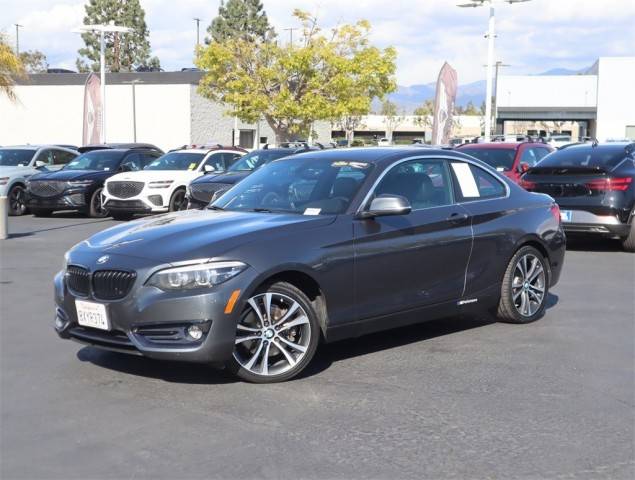2018 BMW 2 Series 230i RWD photo