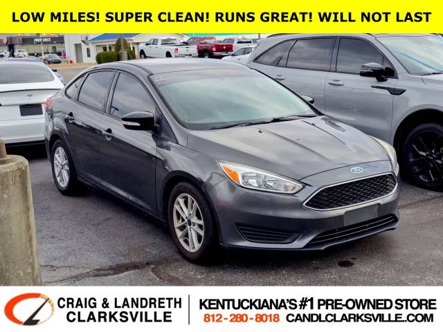 2018 Ford Focus SE FWD photo