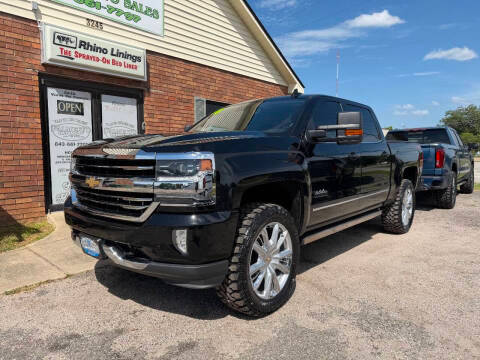 2018 Chevrolet Silverado 1500 High Country 4WD photo