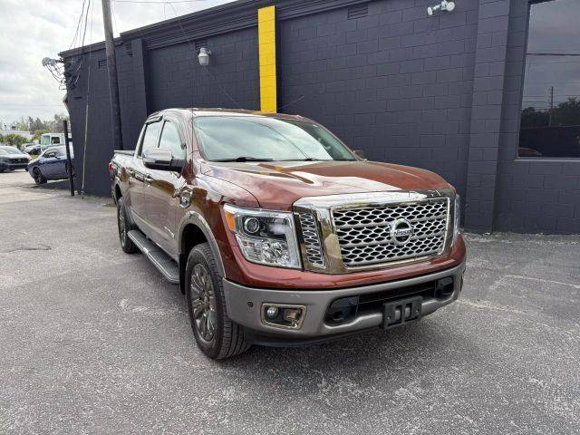 2017 Nissan Titan Platinum Reserve 4WD photo