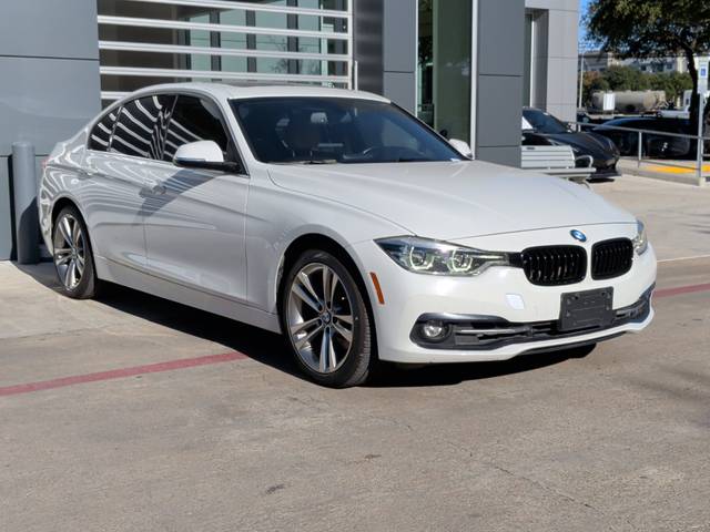 2018 BMW 3 Series 330i RWD photo