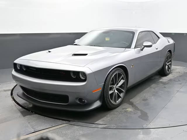 2018 Dodge Challenger R/T Scat Pack RWD photo