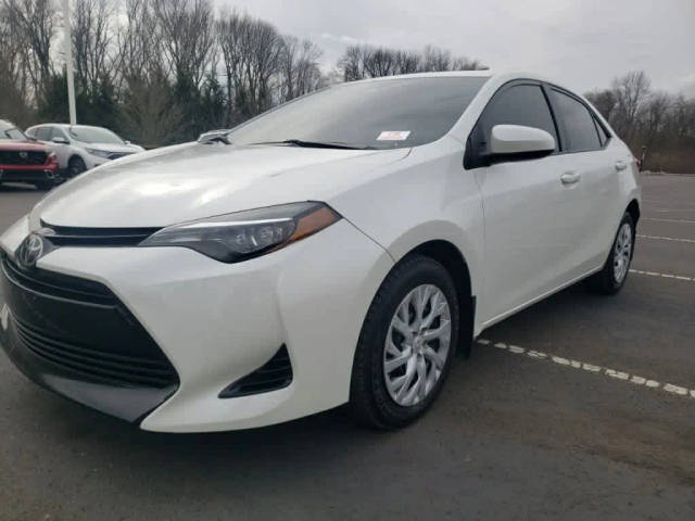 2018 Toyota Corolla LE FWD photo