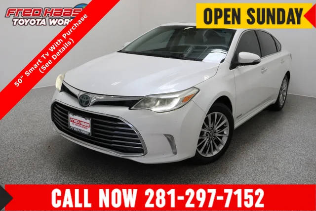 2018 Toyota Avalon Hybrid Limited FWD photo