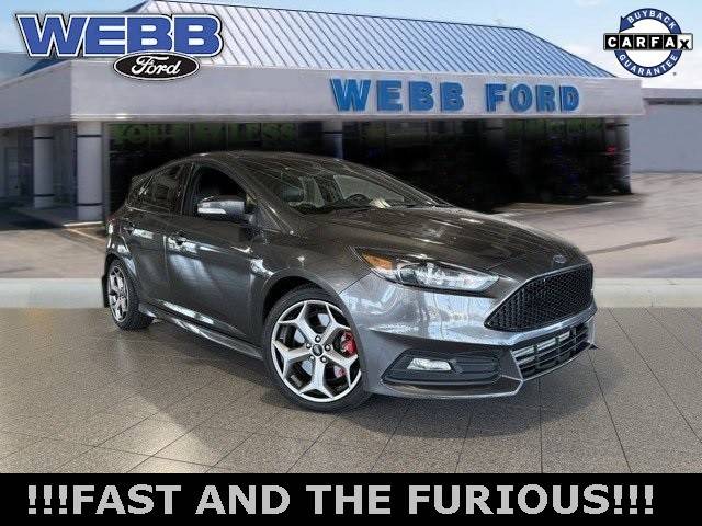 2018 Ford Focus ST FWD photo