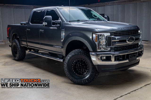 2018 Ford F-250 Super Duty XLT 4WD photo