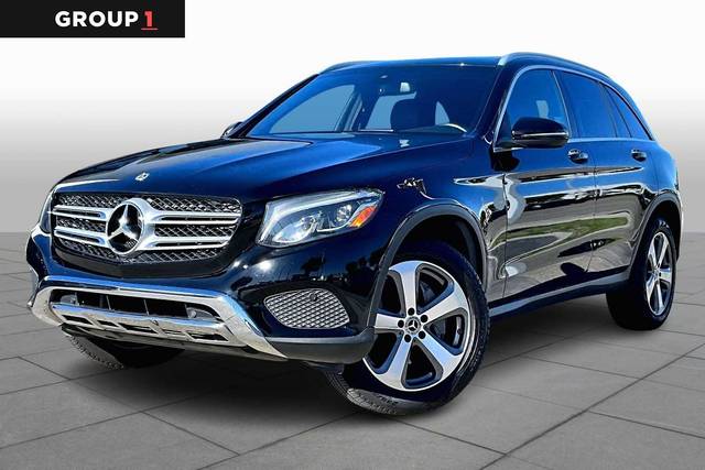 2018 Mercedes-Benz GLC-Class GLC 300 RWD photo