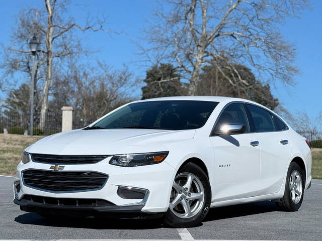 2018 Chevrolet Malibu LS FWD photo