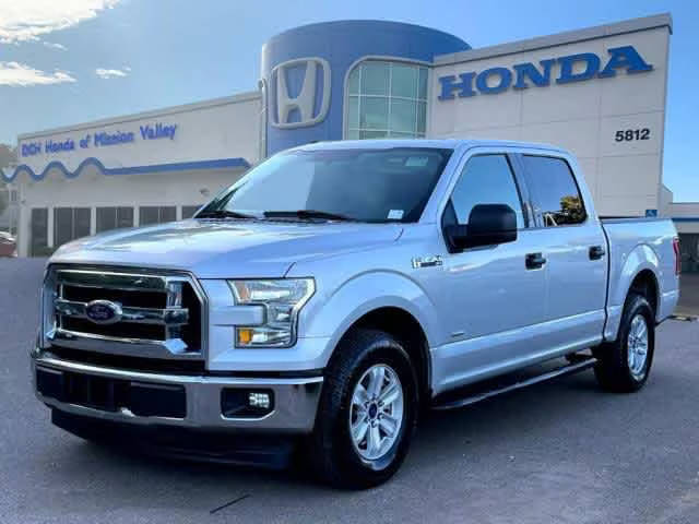 2017 Ford F-150 XLT RWD photo