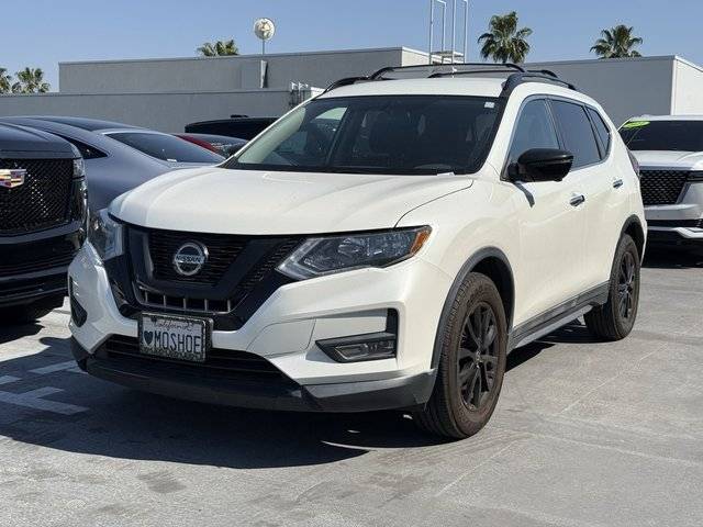 2018 Nissan Rogue SV FWD photo