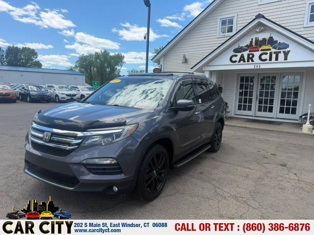 2017 Honda Pilot Elite AWD photo