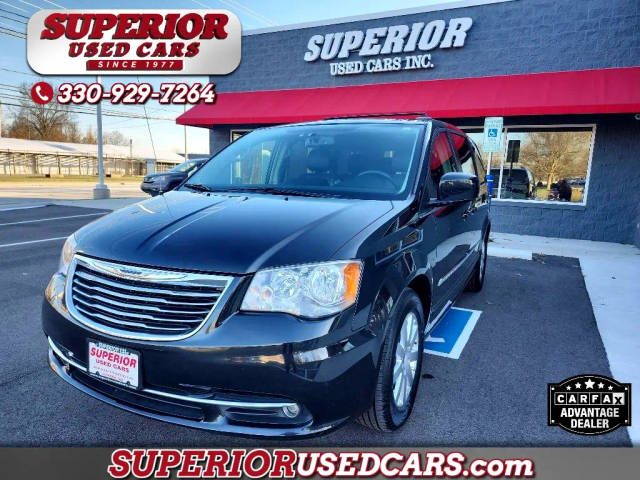 2015 Chrysler Town and Country Touring FWD photo