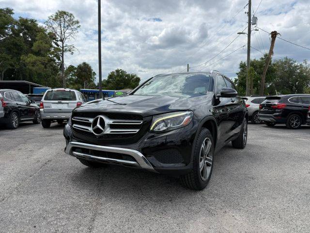 2018 Mercedes-Benz GLC-Class GLC 300 RWD photo
