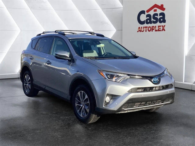 2018 Toyota RAV4 Hybrid XLE AWD photo