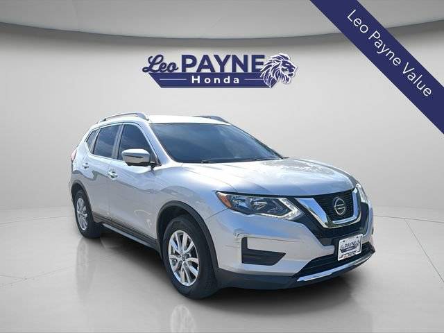 2018 Nissan Rogue SV FWD photo
