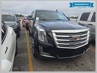 2018 Cadillac Escalade Platinum 4WD photo
