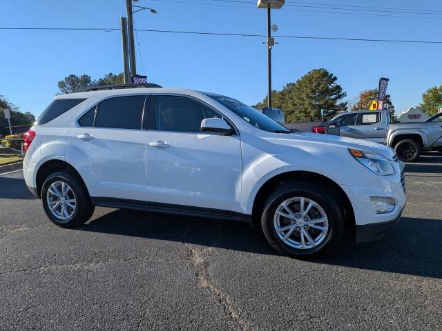 2017 Chevrolet Equinox LT FWD photo