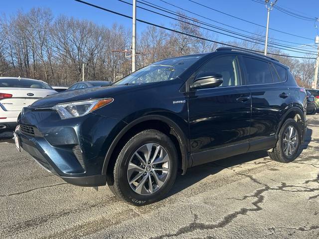 2018 Toyota RAV4 Hybrid LE AWD photo