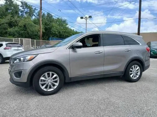 2018 Kia Sorento LX FWD photo