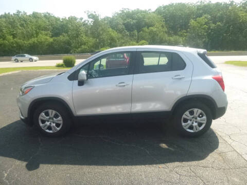 2018 Chevrolet Trax LS FWD photo