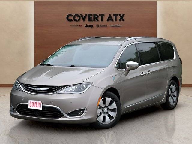 2018 Chrysler Pacifica Minivan Hybrid Limited FWD photo