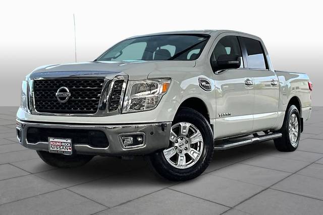 2017 Nissan Titan SV RWD photo