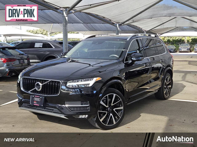 2018 Volvo XC90 Momentum AWD photo