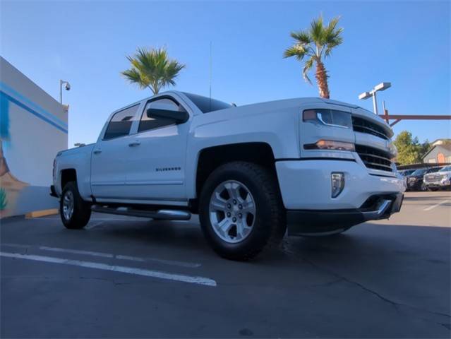 2018 Chevrolet Silverado 1500 LT 4WD photo