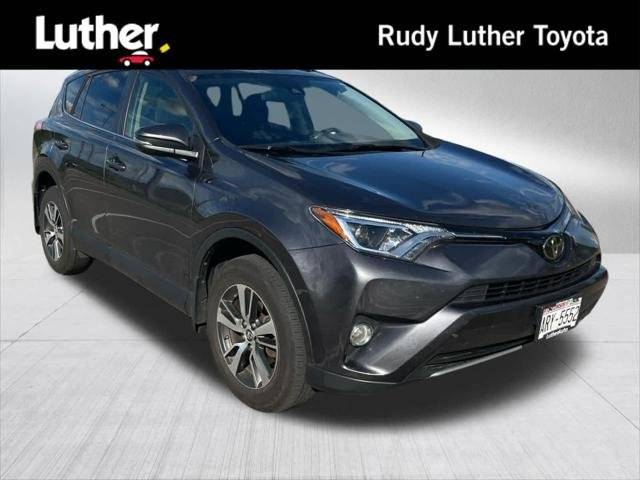 2018 Toyota RAV4 XLE AWD photo