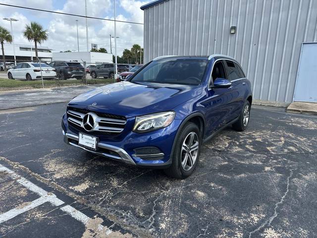 2018 Mercedes-Benz GLC-Class GLC 300 RWD photo