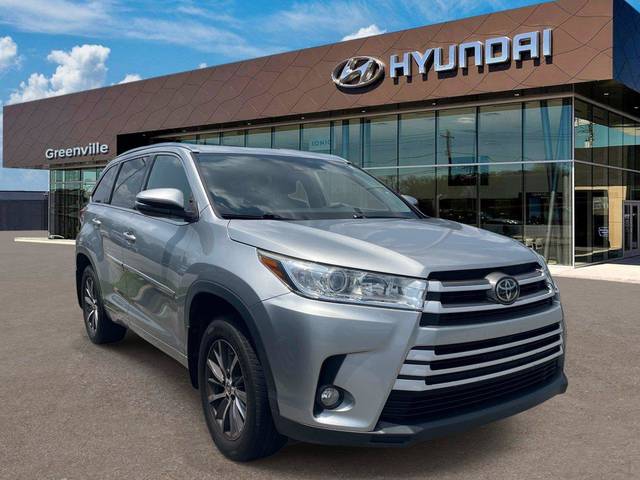 2018 Toyota Highlander XLE AWD photo