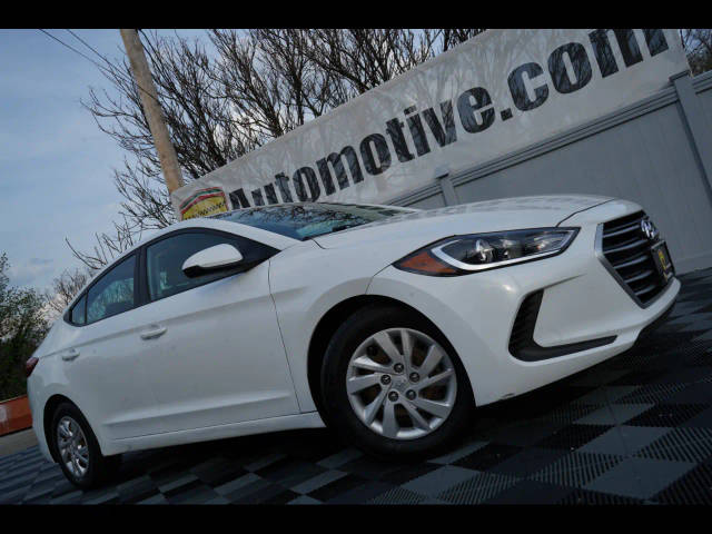 2018 Hyundai Elantra SE FWD photo