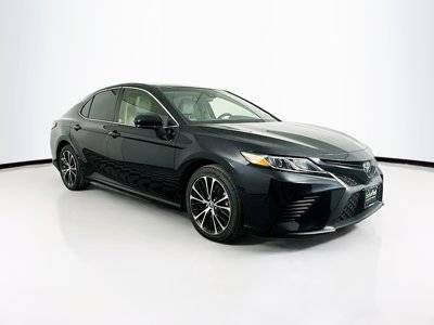 2018 Toyota Camry SE FWD photo