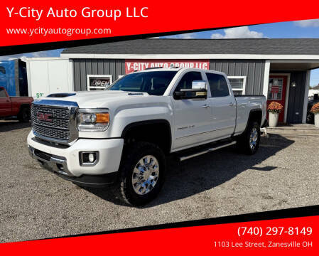 2018 GMC Sierra 2500HD Denali 4WD photo