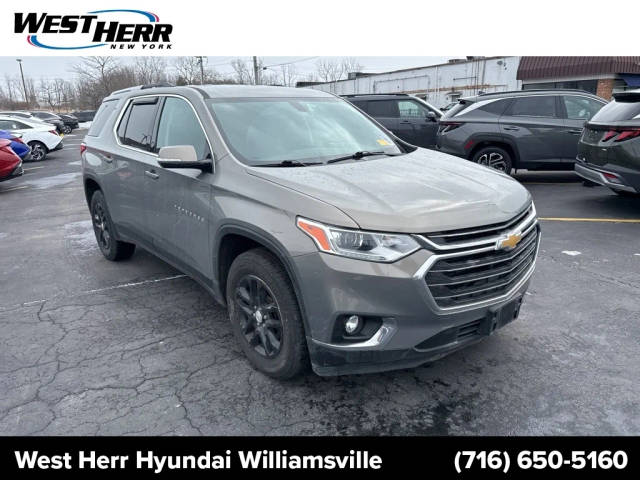 2018 Chevrolet Traverse LT Cloth AWD photo