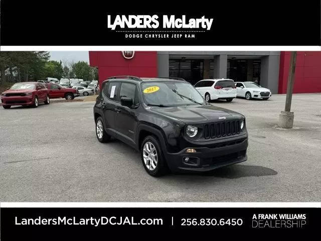 2017 Jeep Renegade Latitude FWD photo