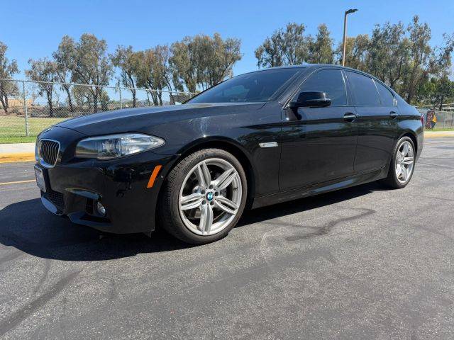 2015 BMW 5 Series 535i RWD photo