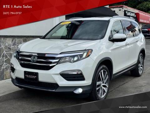 2017 Honda Pilot Touring AWD photo