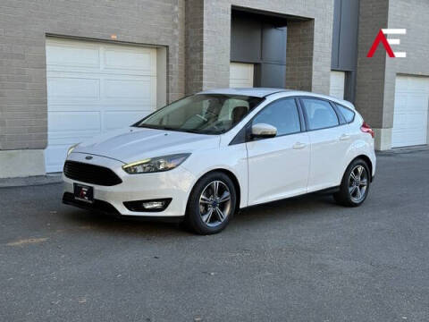 2016 Ford Focus SE FWD photo