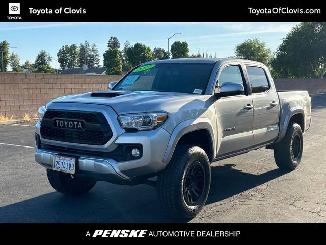 2017 Toyota Tacoma TRD Sport RWD photo