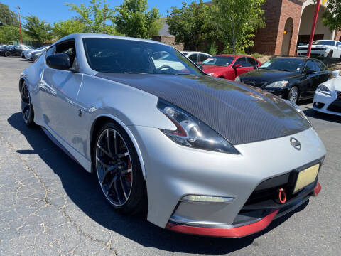 2015 Nissan 370Z NISMO Tech RWD photo