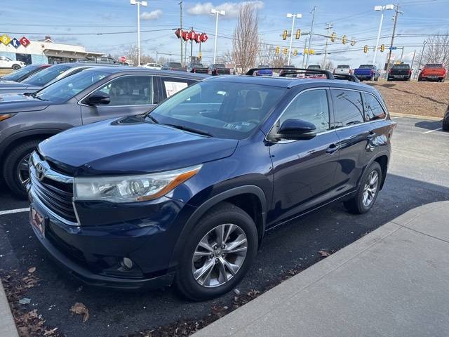 2015 Toyota Highlander XLE AWD photo