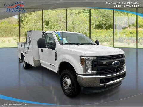 2018 Ford F-350 Super Duty XL 4WD photo