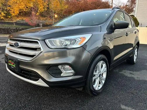 2018 Ford Escape SEL 4WD photo