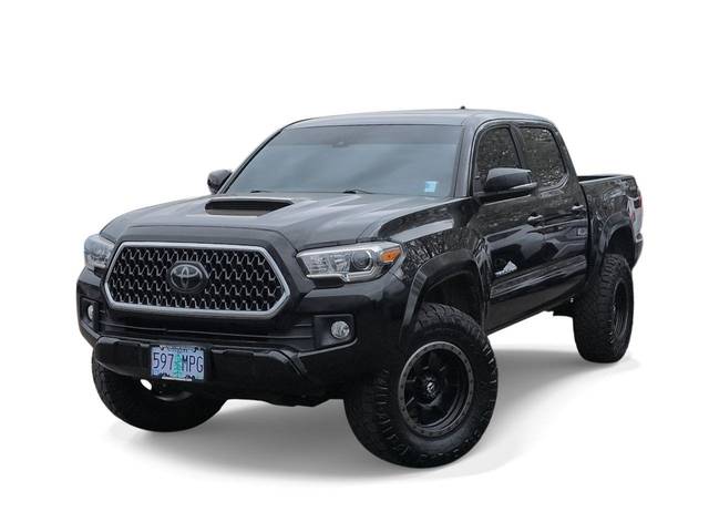 2018 Toyota Tacoma TRD Sport 4WD photo