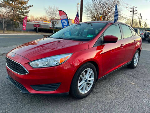 2018 Ford Focus SE FWD photo