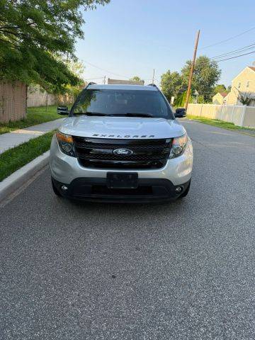 2015 Ford Explorer Sport 4WD photo